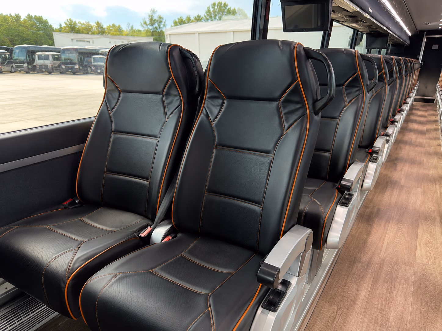 buses to lakers clippers and kings games at crypto com arena