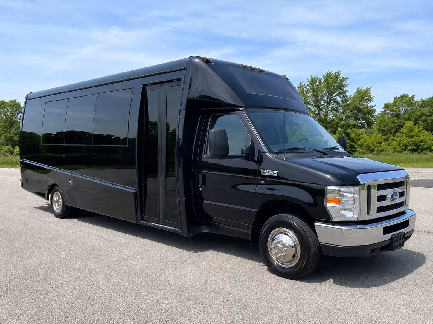 minibuses for jurupa mountains discovery center field trips