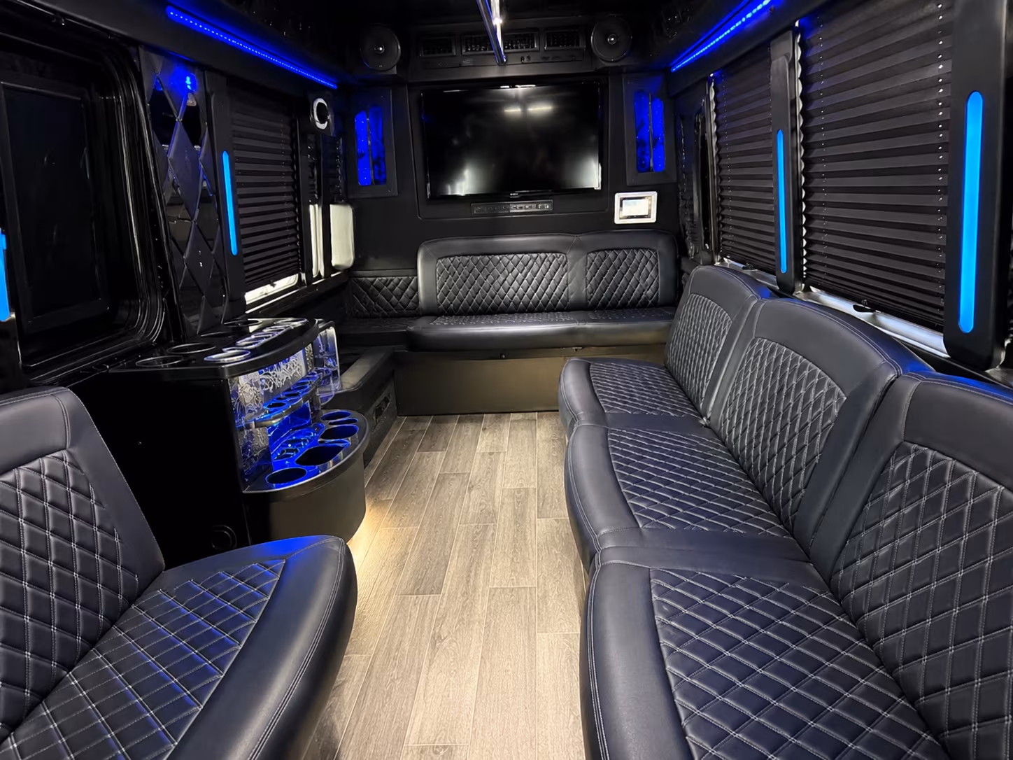 party buses to wilson creek ponte and south coast winery