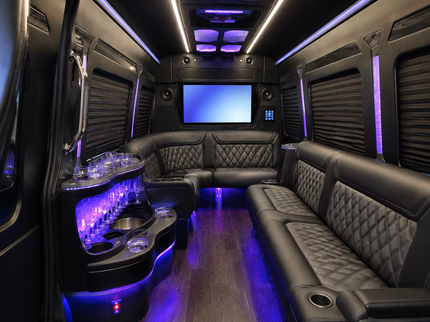 rehearsal dinner buses and multi day wedding weekend transportation