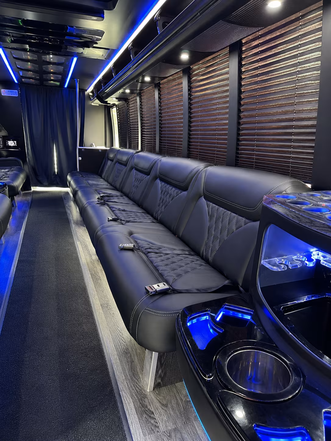 riverside holiday party bus rental
